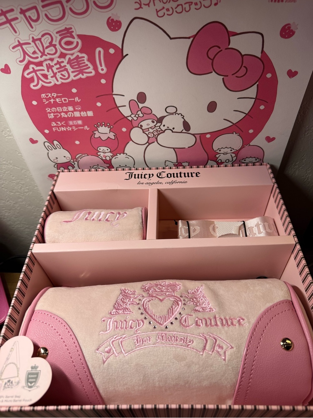 NWT Juicy Couture “Her Majesty”Heritage Barrel Shoulder Bag Set in Powder Blush
